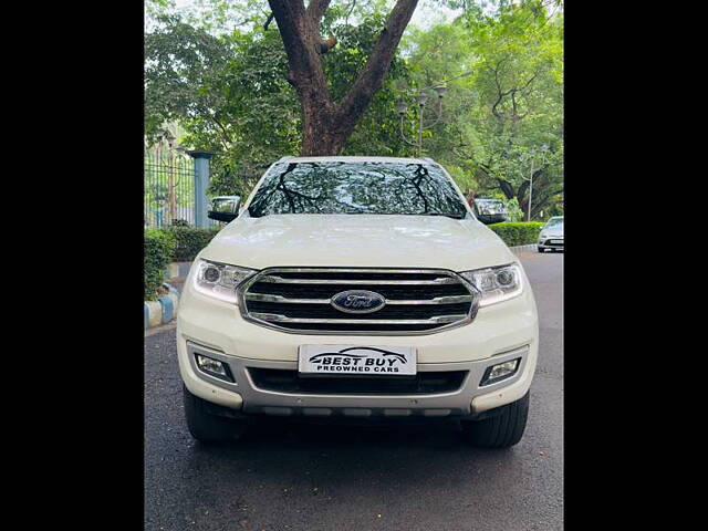 Second Hand Ford Endeavour Titanium Plus 2.0 4x4 AT in Kolkata