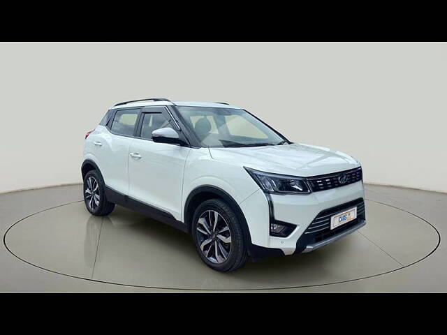 Second Hand Mahindra XUV300 [2019-2024] W8 (O) 1.2 Petrol AMT in Coimbatore