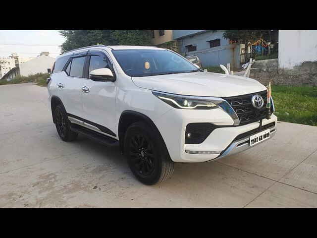 Second Hand Toyota Fortuner [2016-2021] 2.8 4x4 MT [2016-2020] in Hyderabad