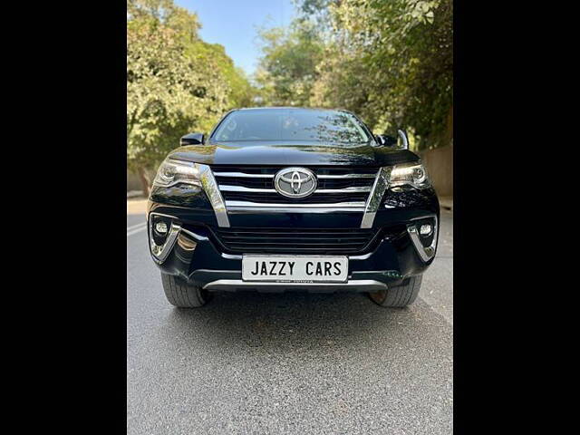 Second Hand Toyota Fortuner [2016-2021] 2.8 4x4 AT in Delhi