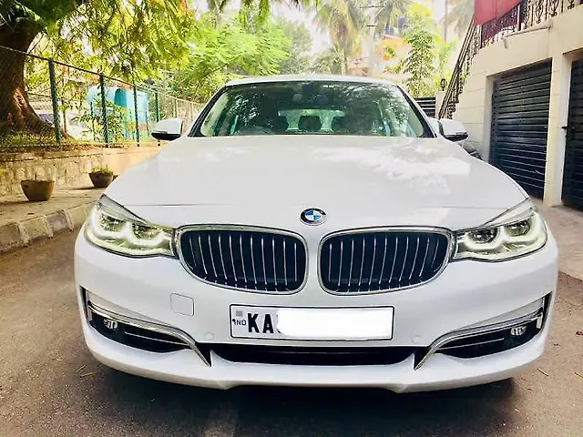 Used 17 Bmw 3 Series Gt 330i Luxury Line For Sale In Bangalore At Rs 34 75 000 Carwale