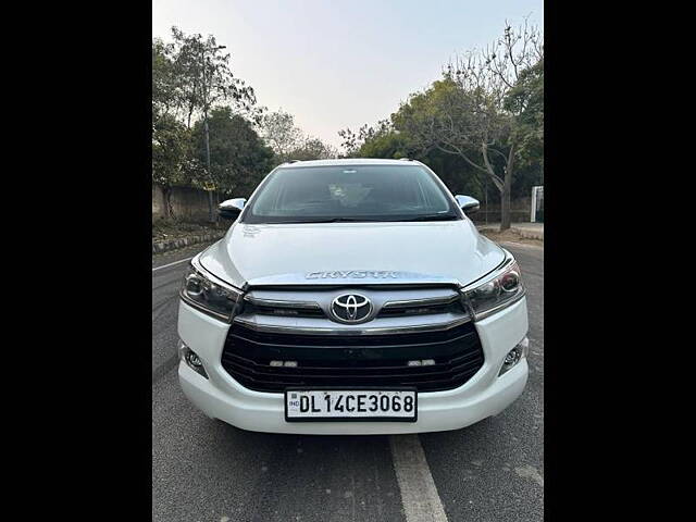 Second Hand Toyota Innova Crysta [2016-2020] 2.8 ZX AT 7 STR [2016-2020] in Delhi