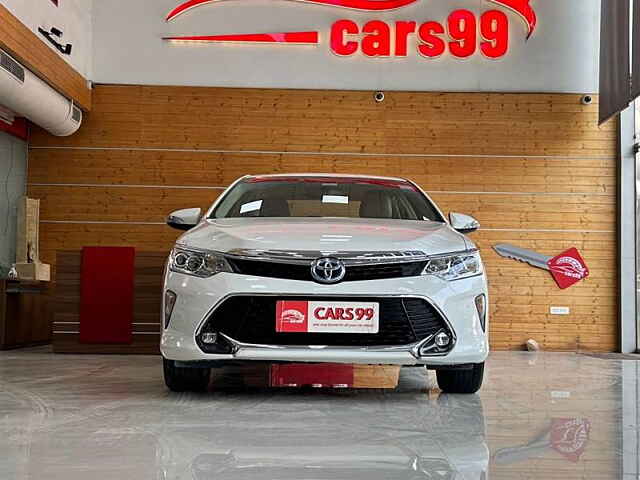 Second Hand Toyota Camry [2015-2019] Hybrid in Noida