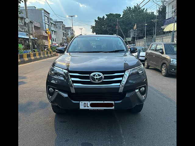 Second Hand Toyota Fortuner [2016-2021] 2.8 4x2 MT [2016-2020] in Delhi