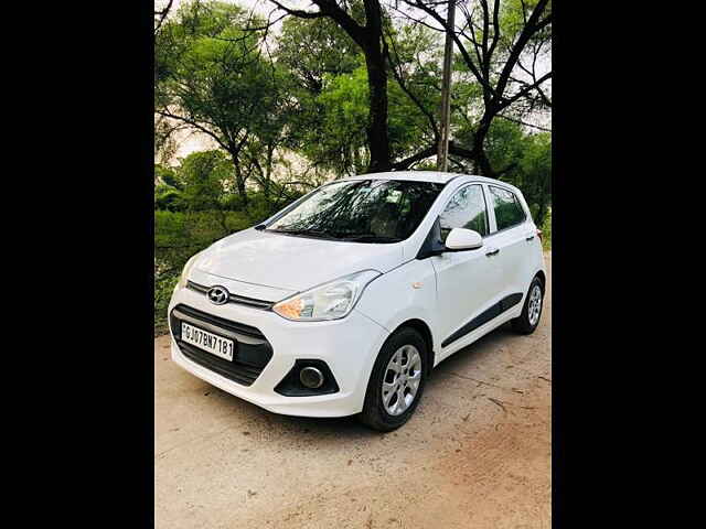 Second Hand Hyundai Grand i10 Magna U2 1.2 CRDi in Kheda