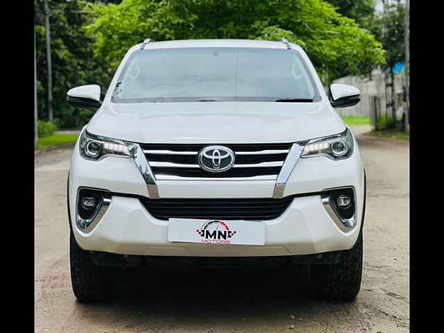 Second Hand Toyota Fortuner [2016-2021] 2.8 4x2 AT [2016-2020] in Ahmedabad