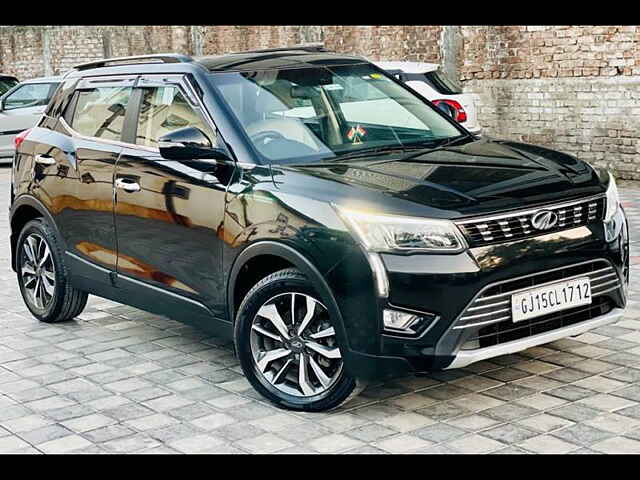 Second Hand Mahindra XUV300 [2019-2024] 1.5 W8 (O) [2019-2020] in Surat