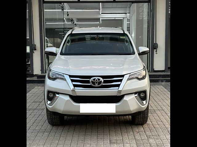 Second Hand Toyota Fortuner [2016-2021] 2.8 4x2 AT [2016-2020] in Mohali