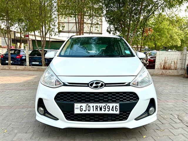 Second Hand Hyundai Grand i10 Sportz (O) AT 1.2 Kappa VTVT [2017-2018] in Ahmedabad