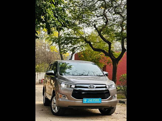 Second Hand Toyota Innova Crysta [2016-2020] 2.8 ZX AT 7 STR [2016-2020] in Mohali
