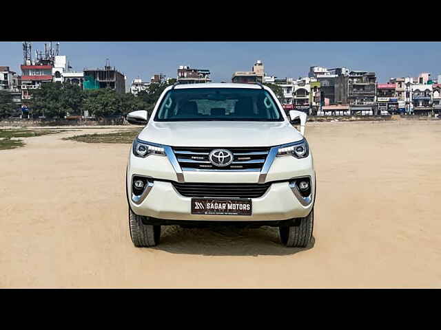 Second Hand Toyota Fortuner [2016-2021] 2.8 4x2 AT [2016-2020] in Delhi