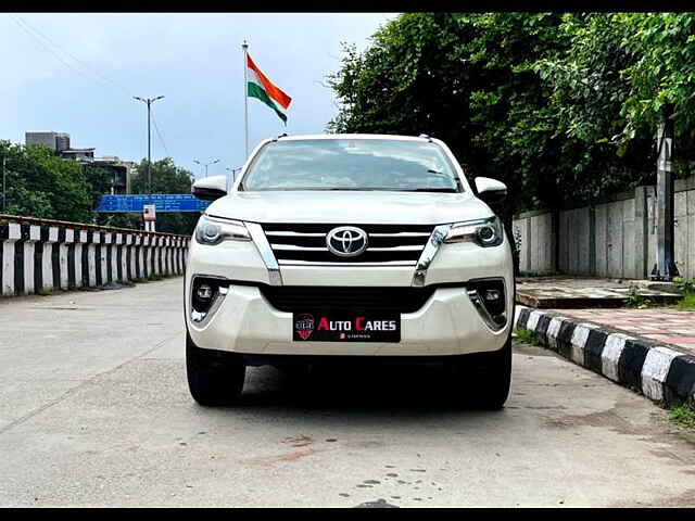 Second Hand Toyota Fortuner [2016-2021] 2.8 4x4 AT in Delhi