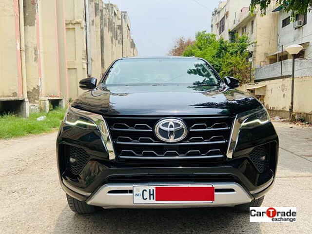 Second Hand Toyota Fortuner 4X4 AT 2.8 Diesel in Delhi