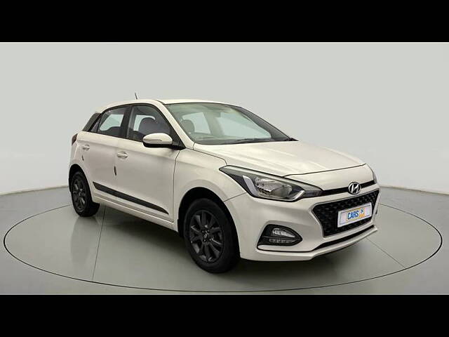 Second Hand Hyundai Elite i20 [2018-2019] Sportz 1.2 in Kochi