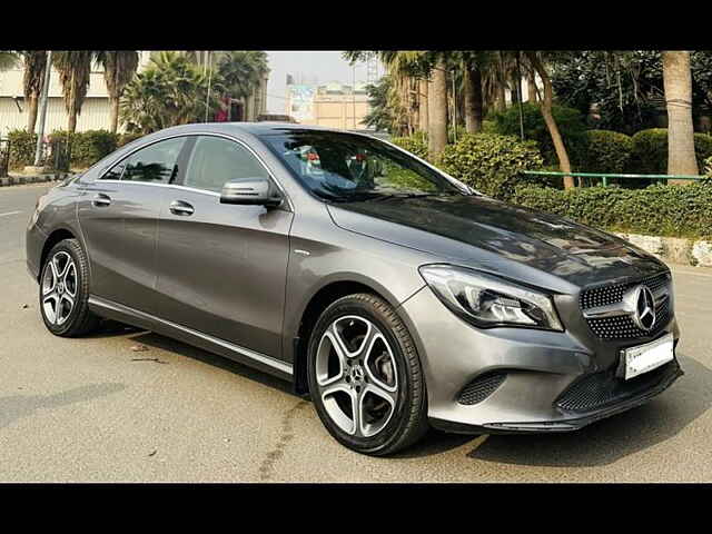 Second Hand Mercedes-Benz CLA [2015-2016] 200 Petrol Sport in Delhi