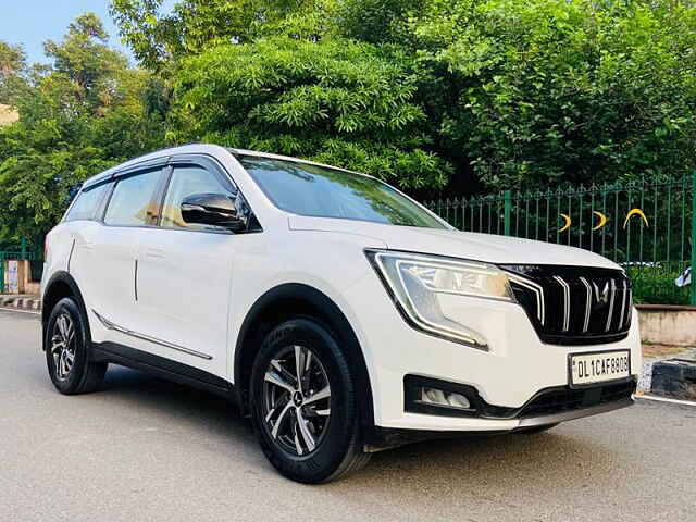 Second Hand Mahindra XUV700 AX 3 Petrol AT 5 STR [2021] in Delhi