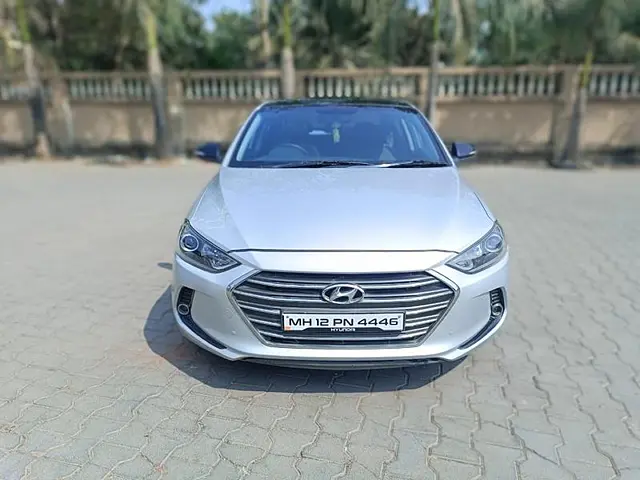 Second Hand Hyundai Elantra SX (O) 2.0 AT in Mumbai