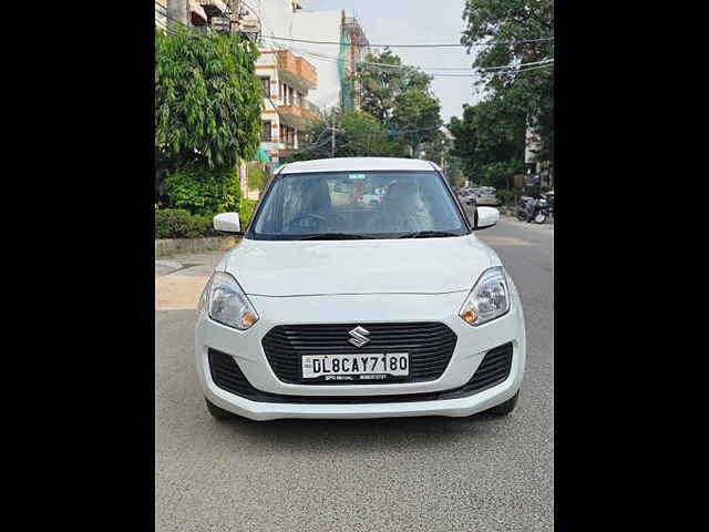 Second Hand Maruti Suzuki Swift [2018-2021] VXi AMT in Delhi