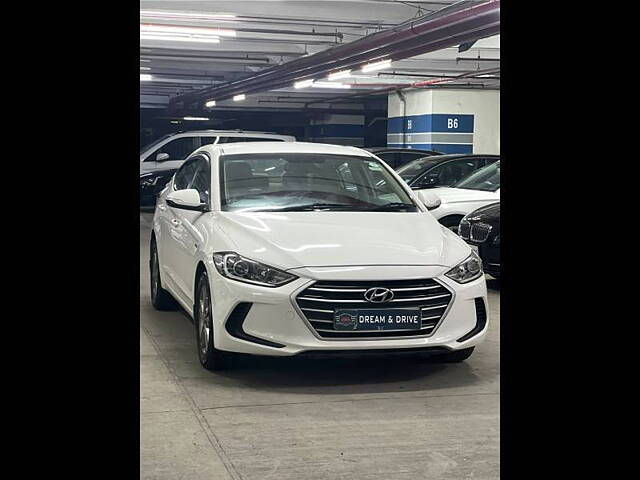 Second Hand Hyundai Elantra [2016-2019] 2.0 SX MT in Mumbai