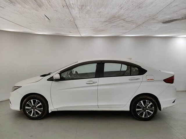 Second Hand Honda City 4th Generation V Petrol in Indore