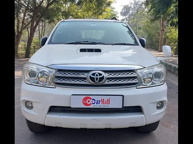 Second Hand Toyota Fortuner [2009-2012] 3.0 MT in Agra