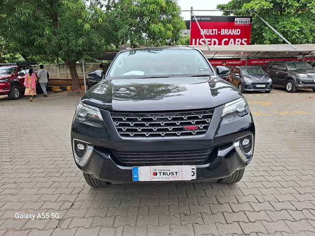 Second Hand Toyota Fortuner [2016-2021] 2.8 4x4 MT [2016-2020] in Bangalore