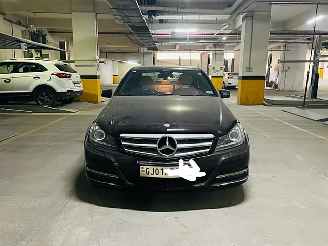 Second Hand Mercedes-Benz C-Class [2011-2014] 220 BlueEfficiency in Ahmedabad