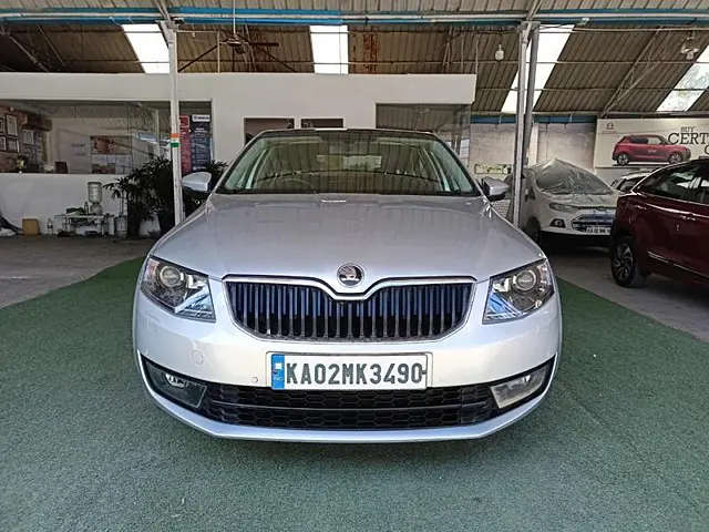 Second Hand Skoda Octavia [2017-2021] 1.8 TSI Style Plus AT [2017] in Bangalore