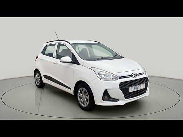 Second Hand Hyundai Grand i10 Sportz 1.2 Kappa VTVT in Pune