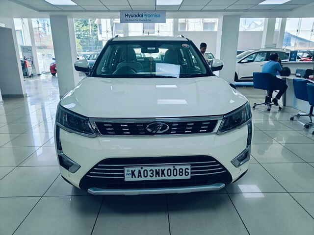 Second Hand Mahindra XUV300 [2019-2024] W8 (O) 1.5 Diesel AMT in Bangalore