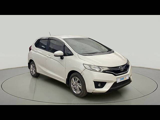 Second Hand Honda Jazz [2015-2018] V AT Petrol in Delhi