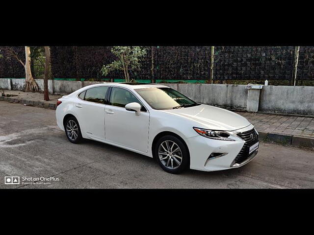 Used 18 Lexus Es 17 18 300h For Sale In Mumbai 39 90 000 Carwale