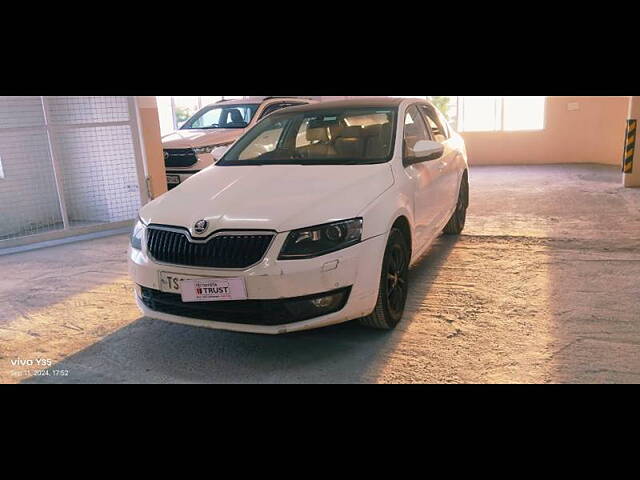 Second Hand Skoda Octavia [2013-2015] Elegance 2.0 TDI AT in Hyderabad