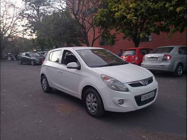 Second Hand Hyundai i20 [2010-2012] Asta 1.4 CRDI with AVN 6 Speed in Chandigarh