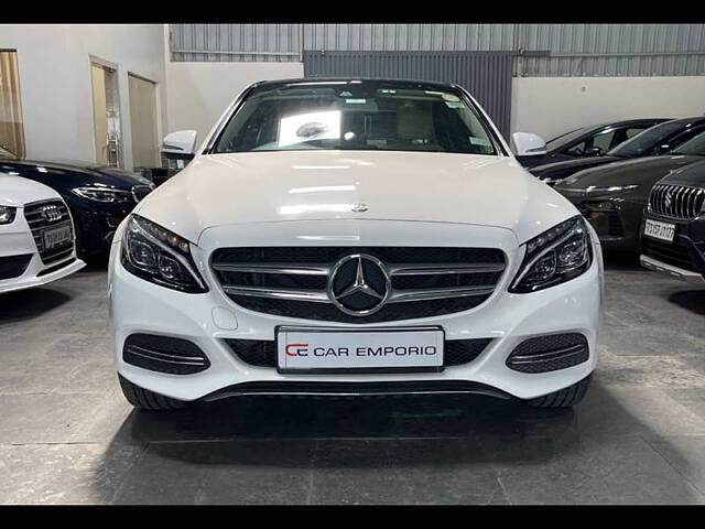 Second Hand Mercedes-Benz C-Class [2014-2018] C 200 Avantgarde in Hyderabad