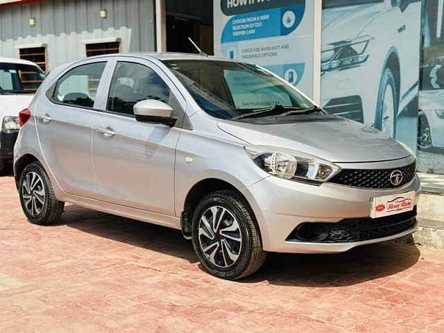 Second Hand Tata Tiago [2016-2020] Revotorq XT [2016-2019] in Ahmedabad