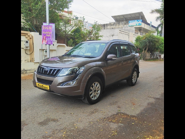 Second Hand Mahindra XUV500 [2015-2018] W10 1.99 in Agra
