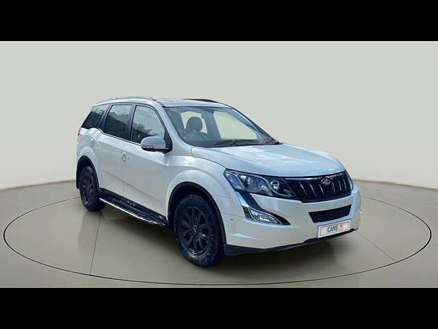 Second Hand Mahindra XUV500 [2015-2018] W10 1.99 in Lucknow