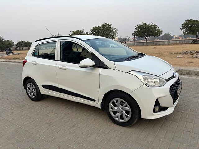 Second Hand Hyundai Grand i10 [2013-2017] Sportz 1.2 Kappa VTVT [2016-2017] in Ahmedabad