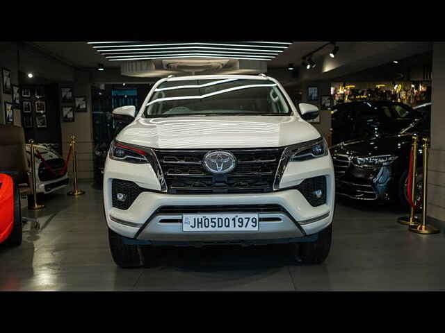 Second Hand Toyota Fortuner 4X4 AT 2.8 Diesel in Delhi