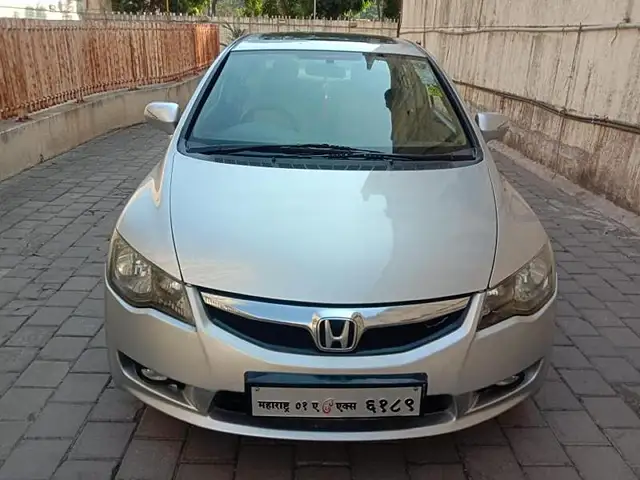 Used 11 Honda Civic 10 13 1 8v Mt Sunroof For Sale In Thane At Rs 3 90 000 Carwale