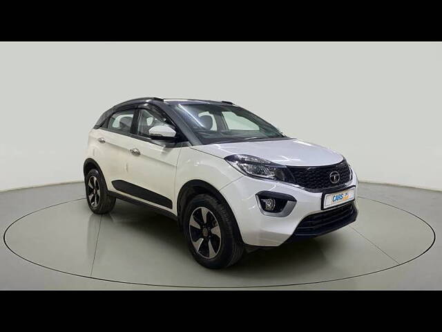 Second Hand Tata Nexon [2017-2020] XZA Plus Petrol Dual Tone in Mumbai