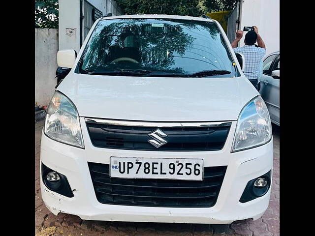 Second Hand Maruti Suzuki Wagon R 1.0 [2014-2019] VXI AMT in Kanpur