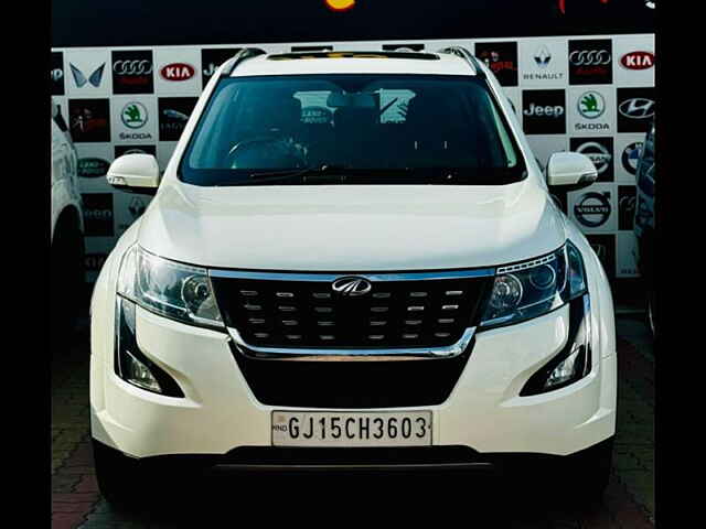 Second Hand Mahindra XUV500 [2015-2018] W9 AT in Surat