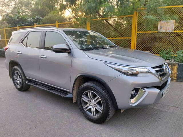 Second Hand Toyota Fortuner [2016-2021] 2.8 4x2 AT [2016-2020] in Mumbai