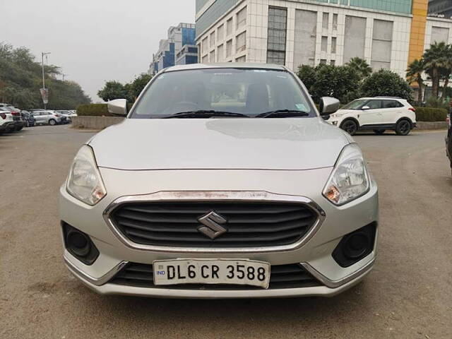 Second Hand Maruti Suzuki Dzire [2017-2020] VXi AMT in Delhi