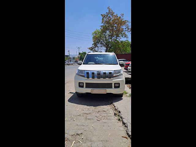 Second Hand Mahindra TUV300 [2015-2019] T8 in Rudrapur