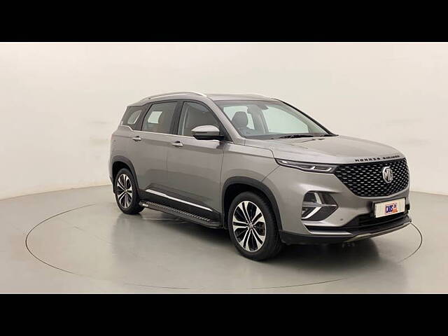 Second Hand MG Hector Plus [2020-2023] Sharp 1.5 Petrol Turbo Hybrid MT 6-STR in Hyderabad