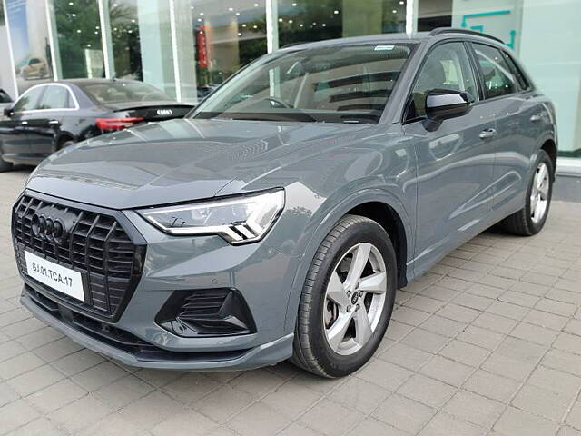 Second Hand Audi Q3 40 TFSI Technology in Vadodara