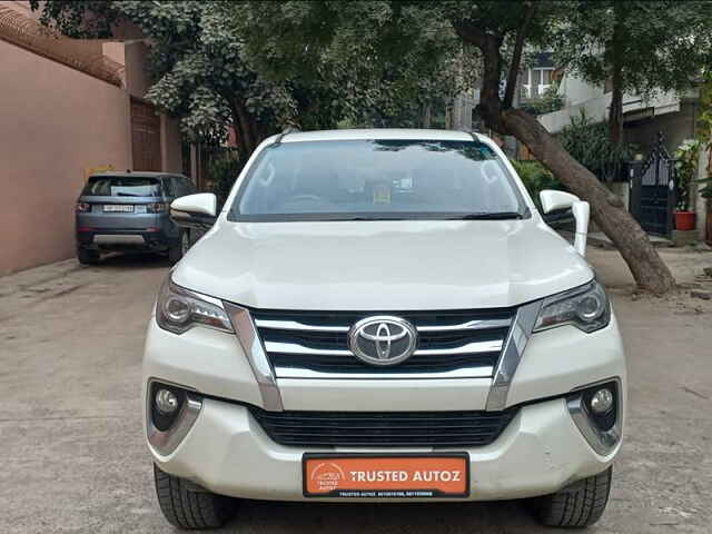 Second Hand Toyota Fortuner [2016-2021] 2.8 4x4 MT [2016-2020] in Delhi